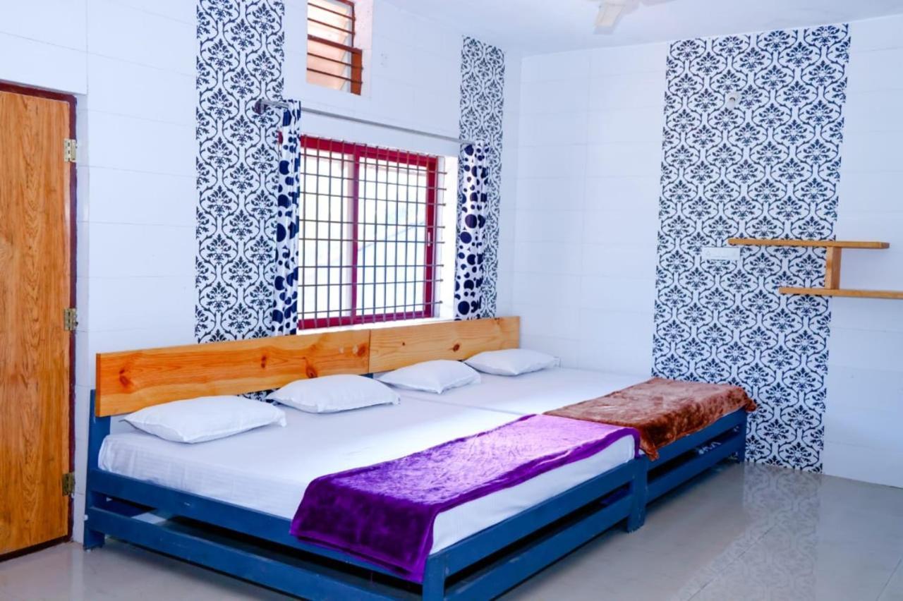 Staymaker Kotian Guest House Мадикери Экстерьер фото